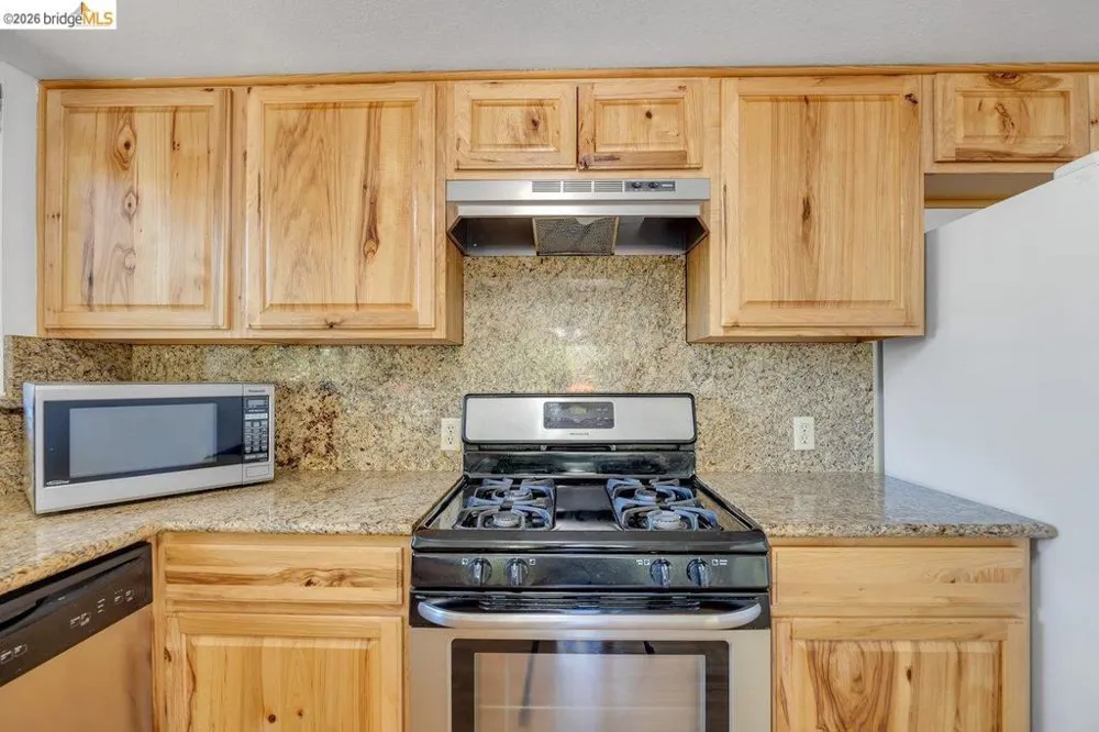 19264 Rockridge Way Sonora, CA 95370