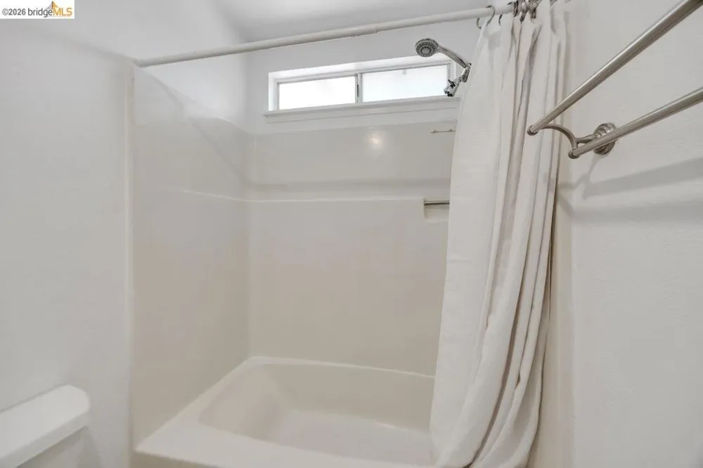 19264 Rockridge Way Sonora, CA 95370