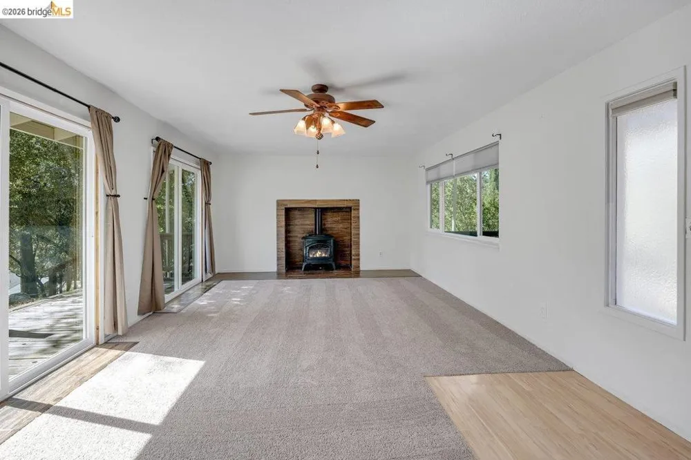 19264 Rockridge Way Sonora, CA 95370
