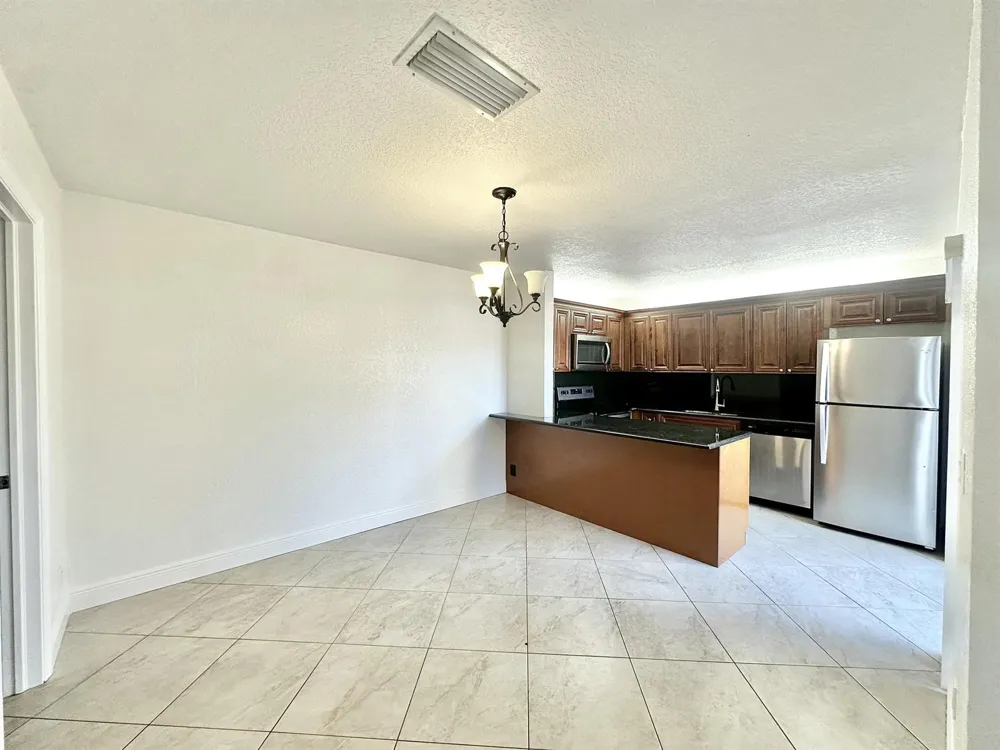 251 Lake Arbor Drive Palm Springs, FL 33461