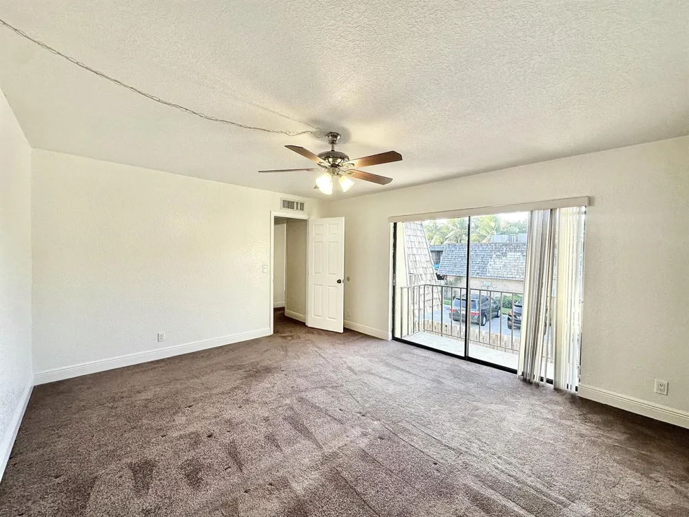 251 Lake Arbor Drive Palm Springs, FL 33461