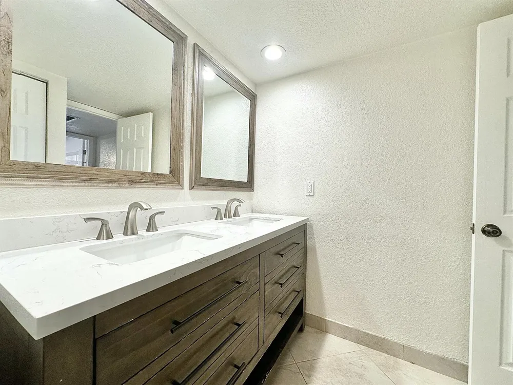 251 Lake Arbor Drive Palm Springs, FL 33461