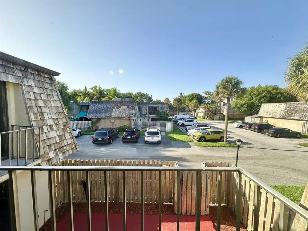 251 Lake Arbor Drive Palm Springs, FL 33461