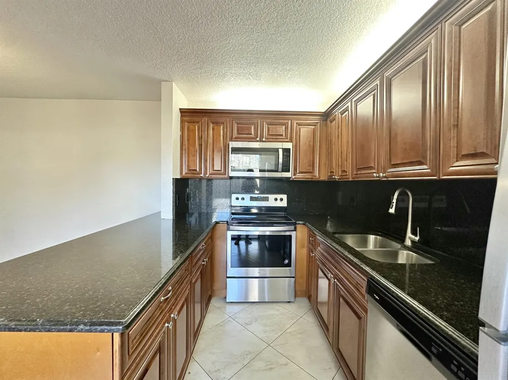 251 Lake Arbor Drive Palm Springs, FL 33461