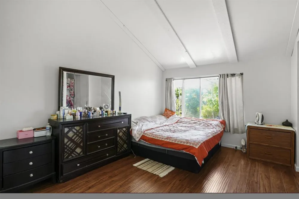 14513 Mirando Poway, CA 92064