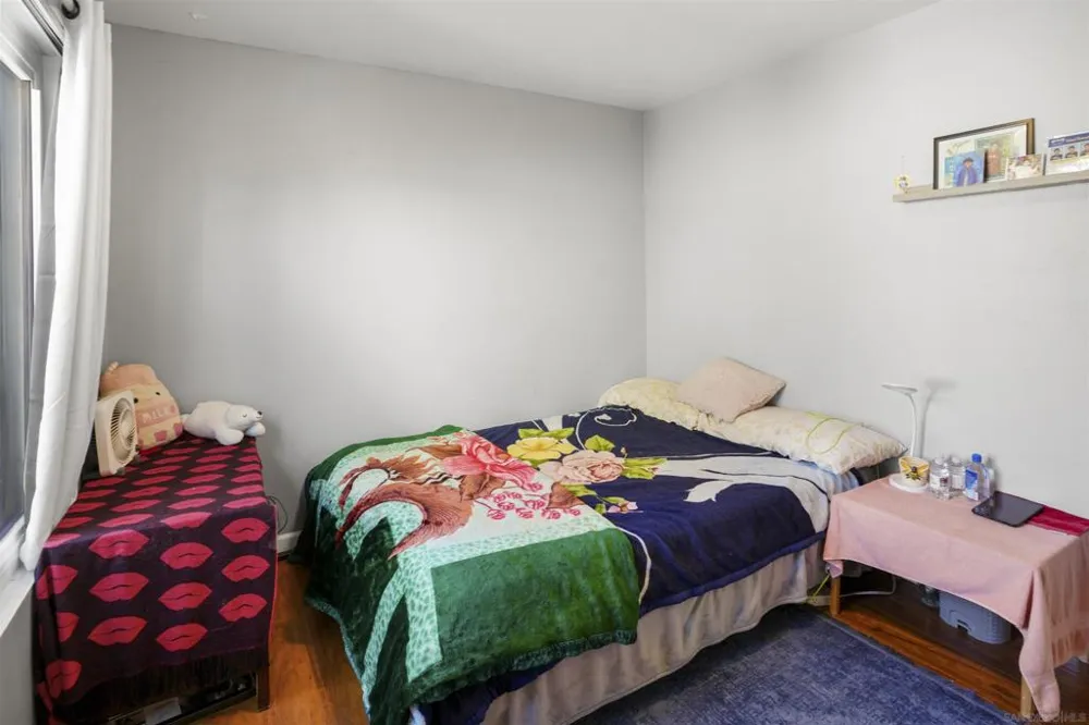 14513 Mirando Poway, CA 92064