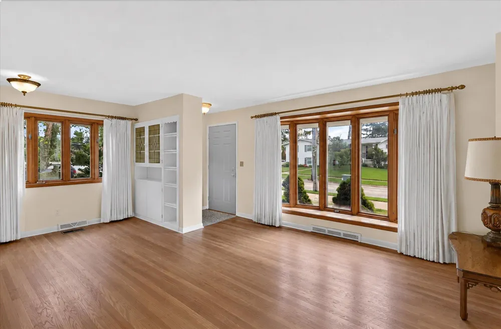 1920 Langley Avenue St. Joseph, MI 49085
