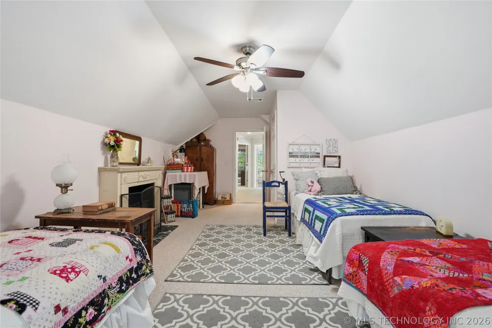 1033 S 263 WestAvenue Sand Springs, OK 74063