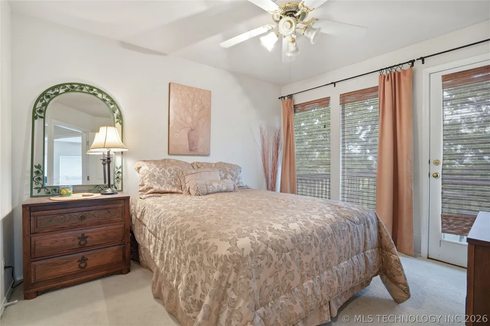 1033 S 263 WestAvenue Sand Springs, OK 74063