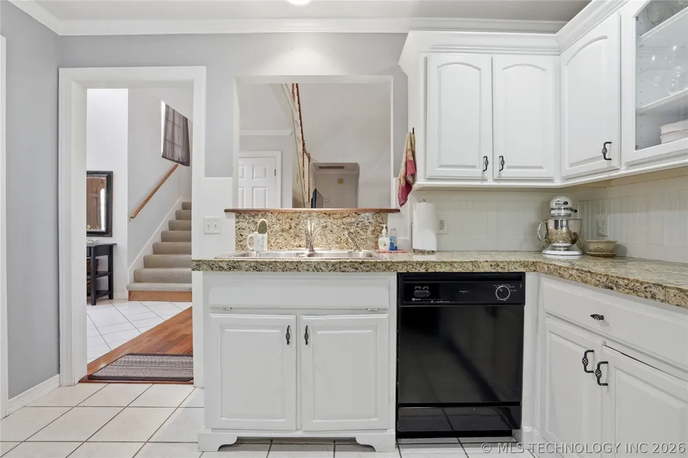 1033 S 263 WestAvenue Sand Springs, OK 74063