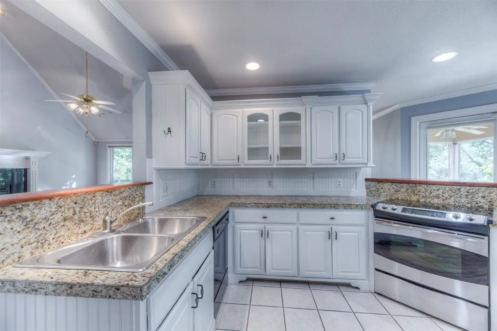 1033 S 263 WestAvenue Sand Springs, OK 74063