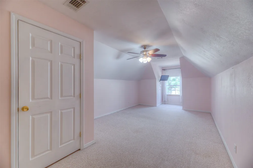 1033 S 263 WestAvenue Sand Springs, OK 74063