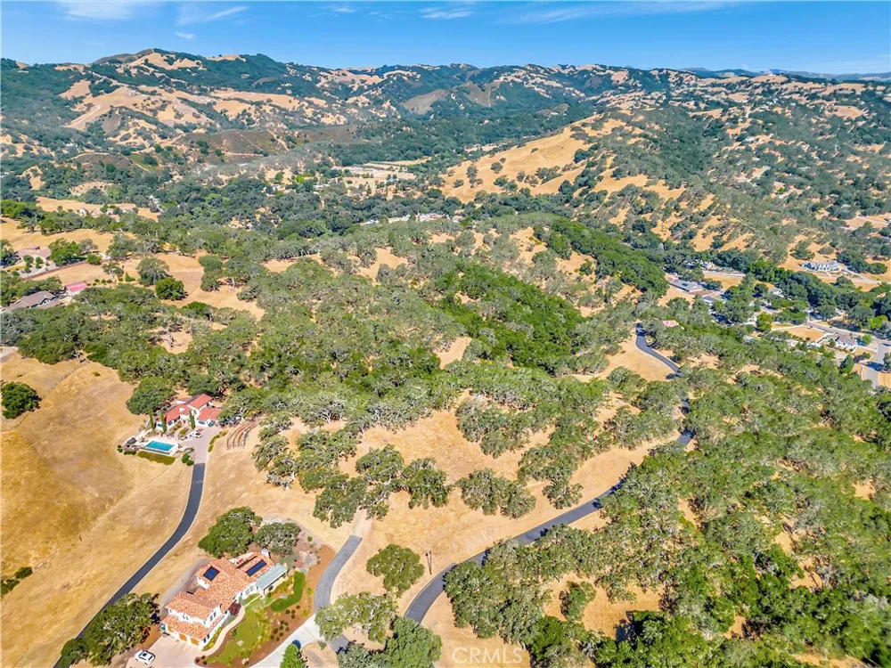 6452 Alta Pradera Atascadero, CA 93422