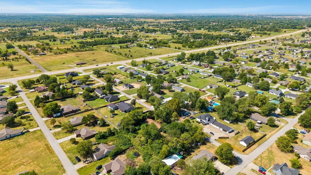 11743 192nd EastAvenue Collinsville, OK 74021