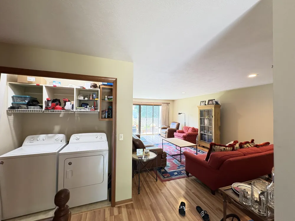 926 Village Court Holland, MI 49423