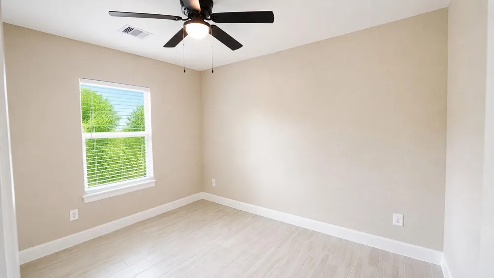 1206 Pinewood Lane Pasadena, TX 77502