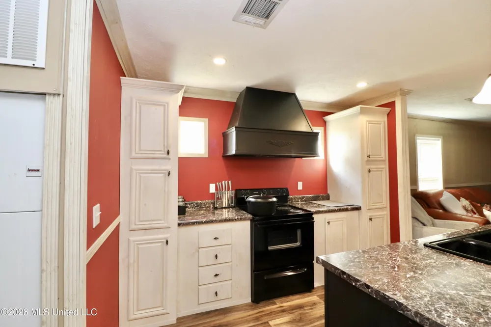 3368 Busy Corner Road Gloster, MS 39638
