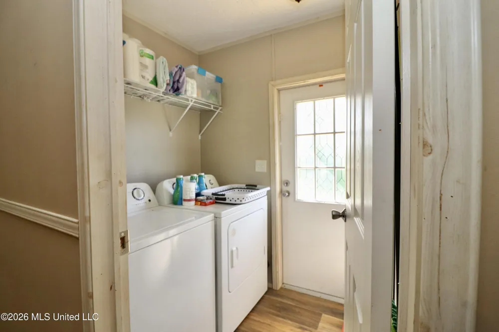 3368 Busy Corner Road Gloster, MS 39638