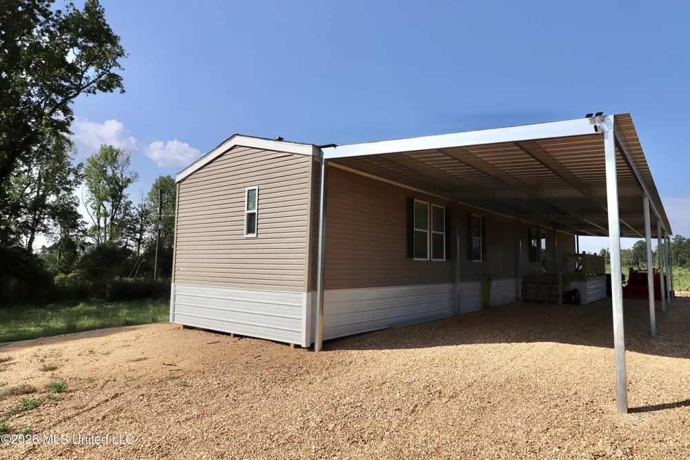 3368 Busy Corner Road Gloster, MS 39638