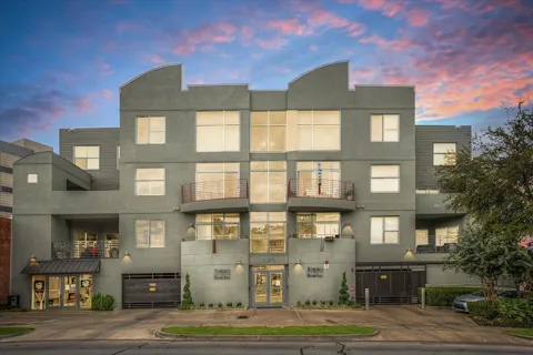 3333 Darcy Street #2102