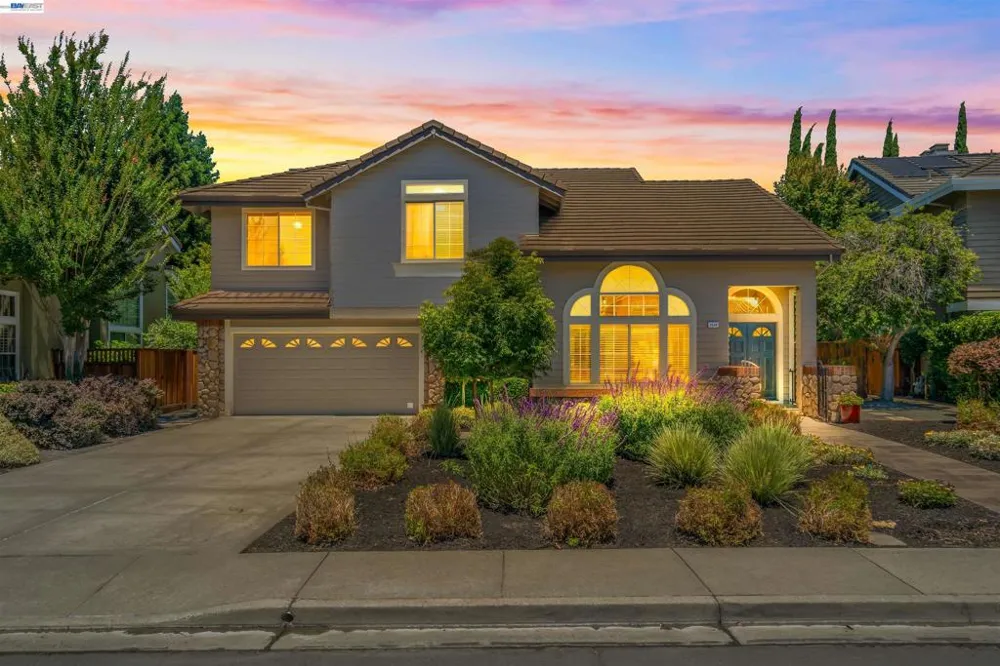 1024 Belleterre Dr Danville, CA 94506