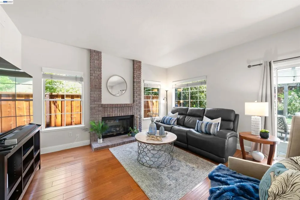 1024 Belleterre Dr Danville, CA 94506