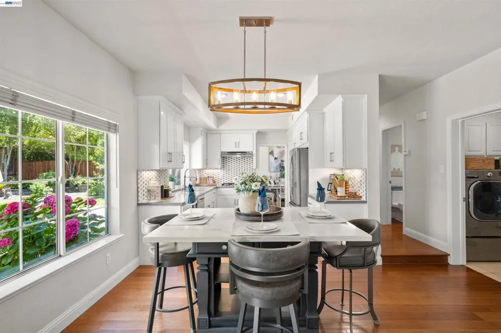 1024 Belleterre Dr Danville, CA 94506