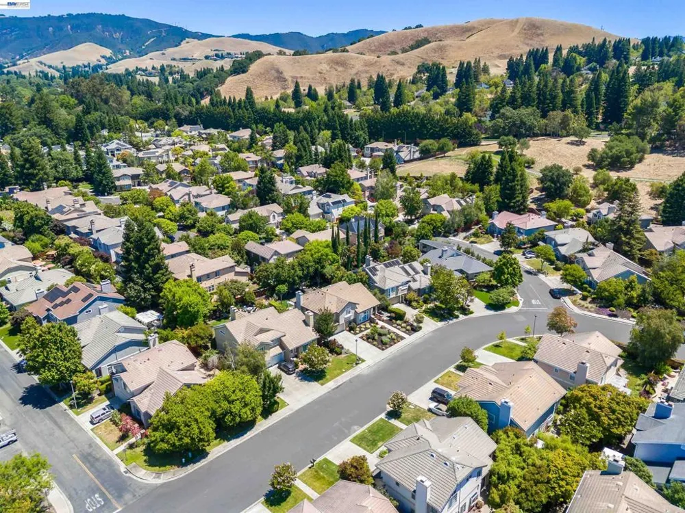 1024 Belleterre Dr Danville, CA 94506