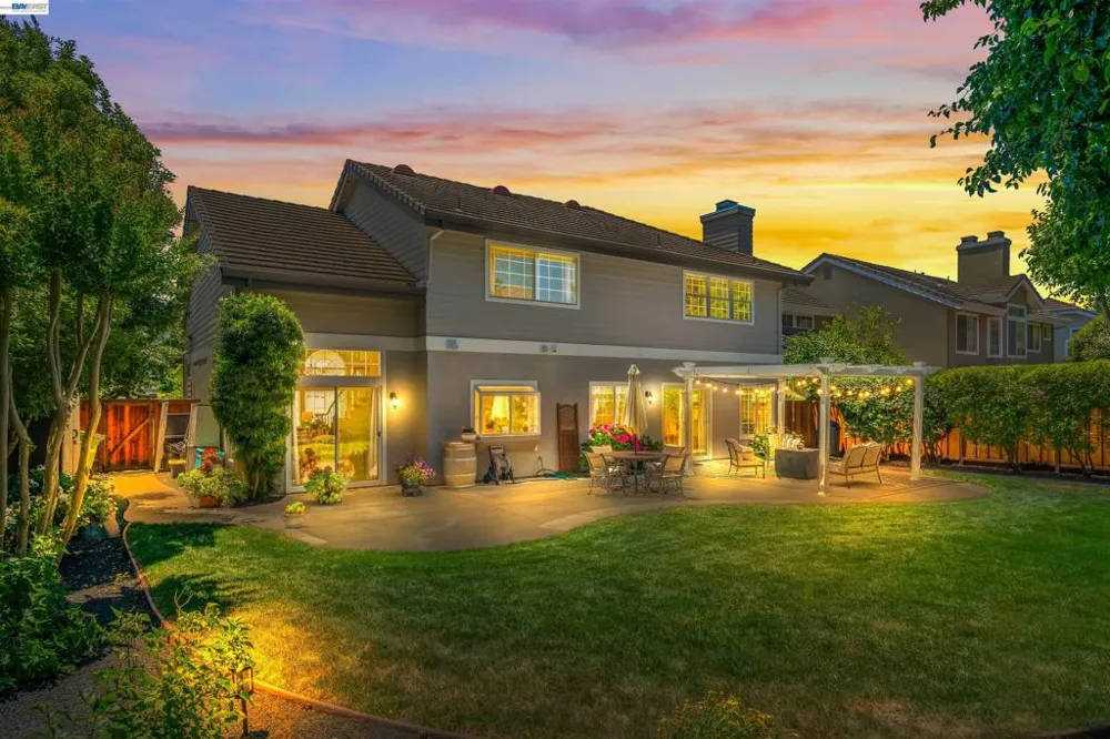 1024 Belleterre Dr Danville, CA 94506