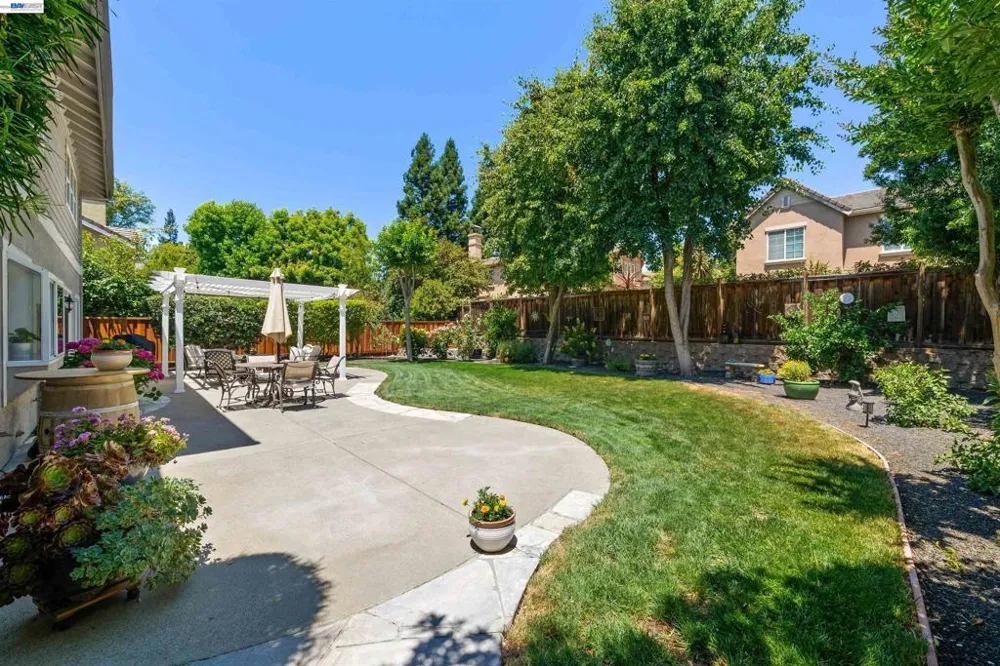 1024 Belleterre Dr Danville, CA 94506