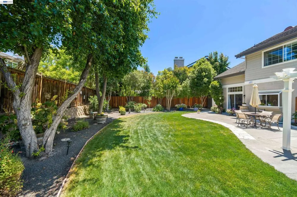 1024 Belleterre Dr Danville, CA 94506