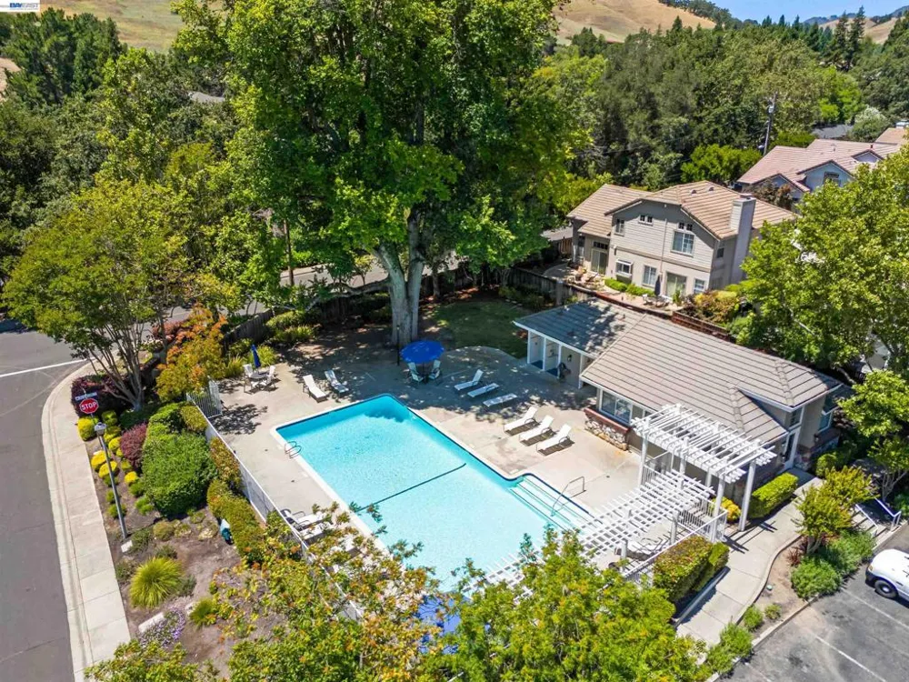 1024 Belleterre Dr Danville, CA 94506