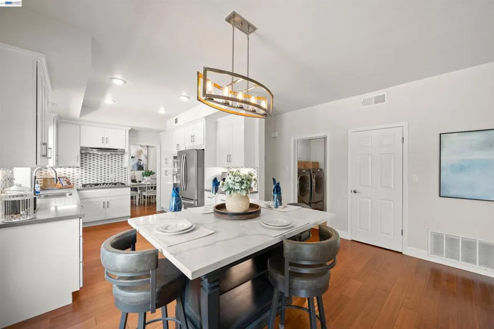 1024 Belleterre Dr Danville, CA 94506