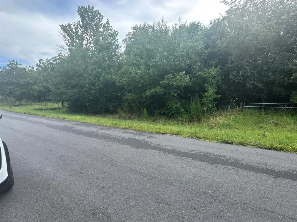 16687 NW 38th Avenue Okeechobee, FL 34972