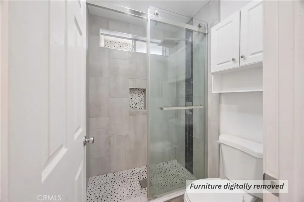 9864 California Avenue #18 South Gate, CA 90280