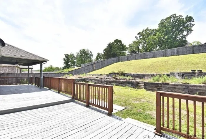1810 S Stephanie Street Sapulpa, OK 74066