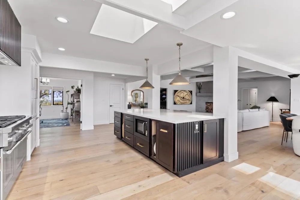 1097 Camino Alisos Fallbrook, CA 92028