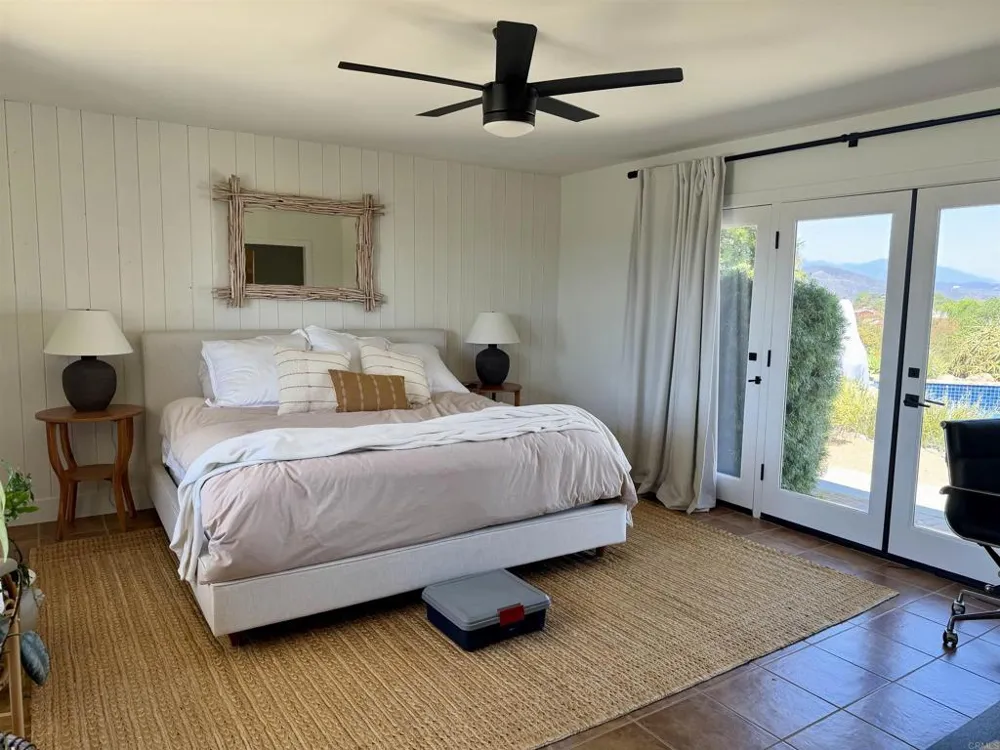 1097 Camino Alisos Fallbrook, CA 92028