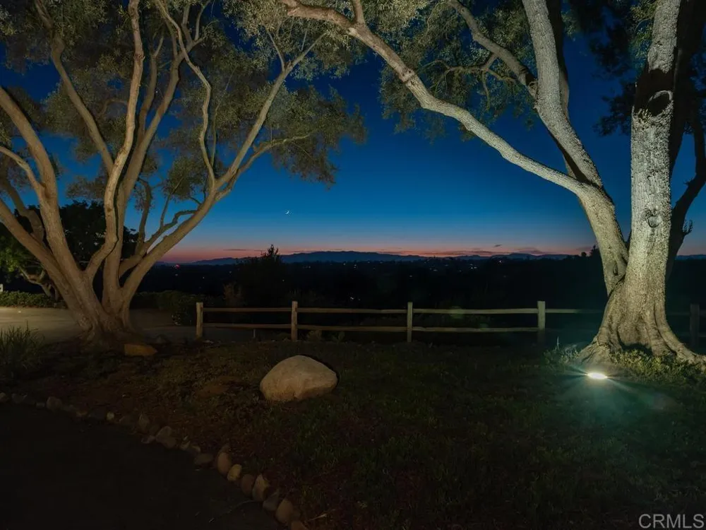 1097 Camino Alisos Fallbrook, CA 92028