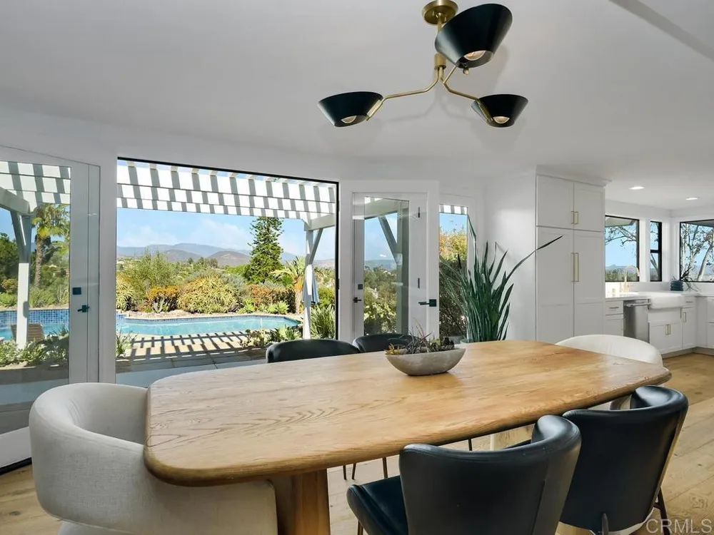 1097 Camino Alisos Fallbrook, CA 92028