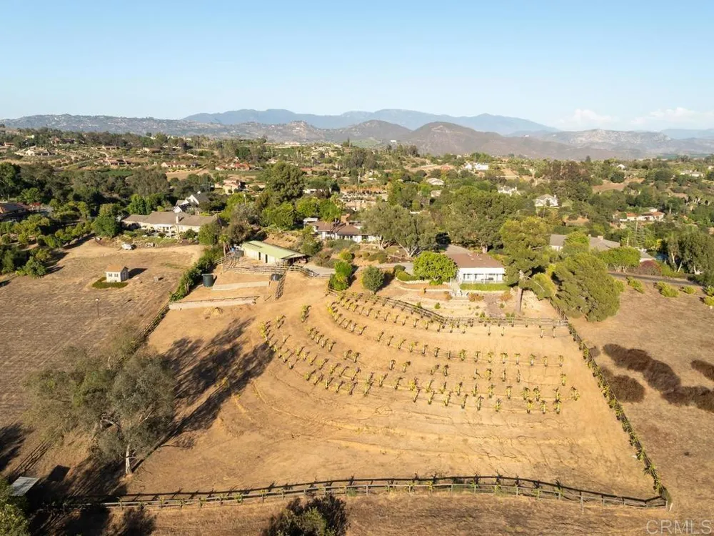 1097 Camino Alisos Fallbrook, CA 92028