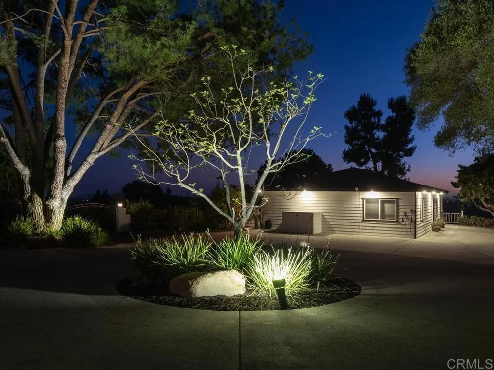 1097 Camino Alisos Fallbrook, CA 92028