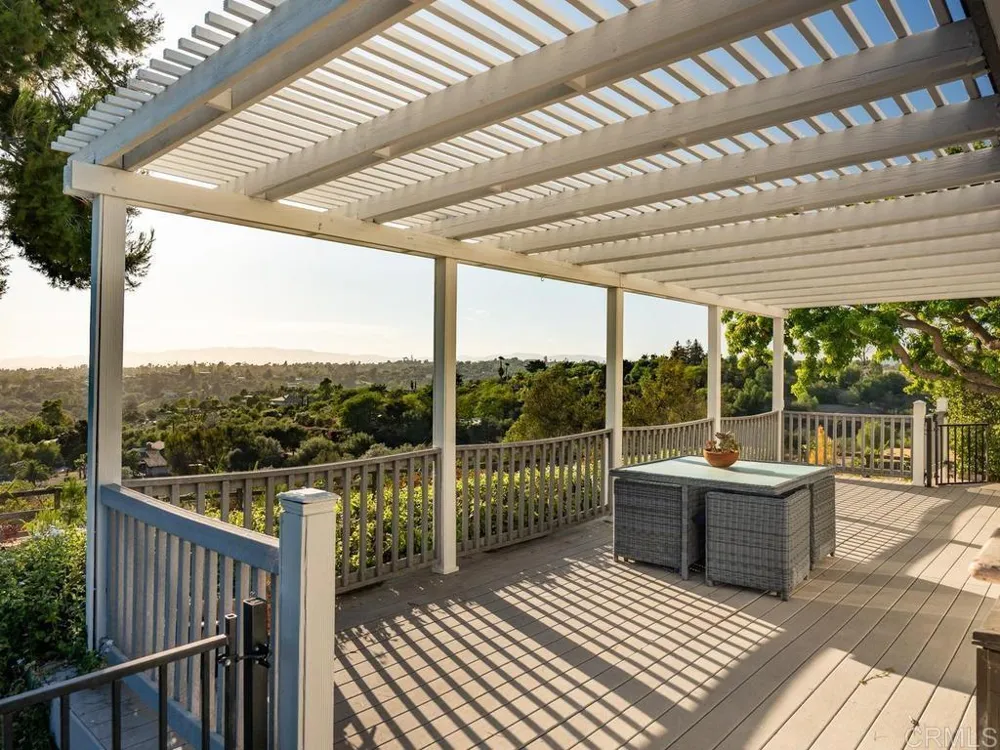 1097 Camino Alisos Fallbrook, CA 92028