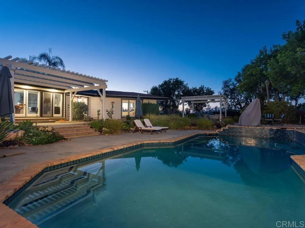 1097 Camino Alisos Fallbrook, CA 92028