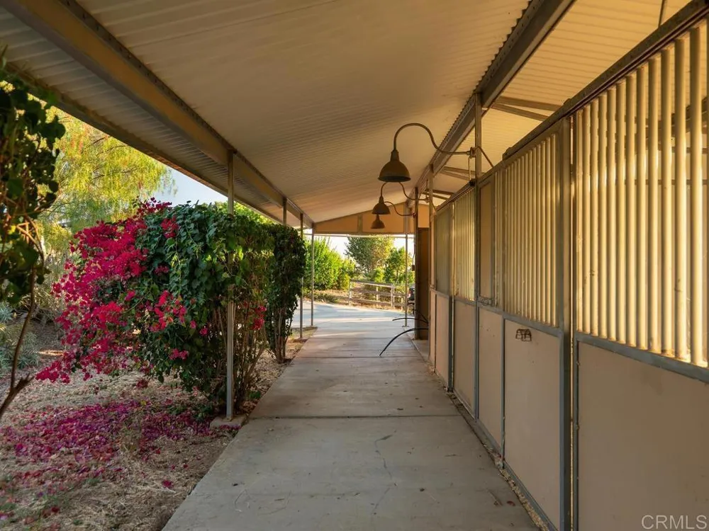 1097 Camino Alisos Fallbrook, CA 92028