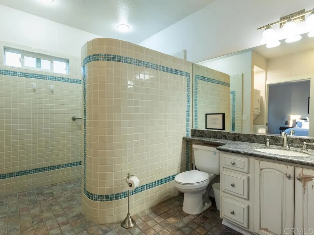 1097 Camino Alisos Fallbrook, CA 92028