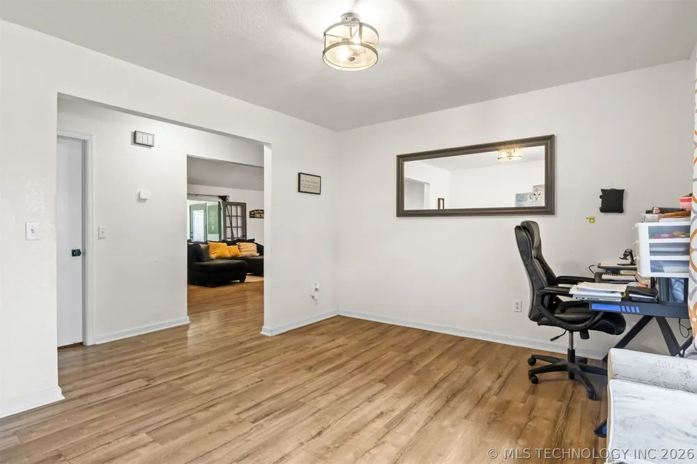 8722 E 74th Place Tulsa, OK 74133