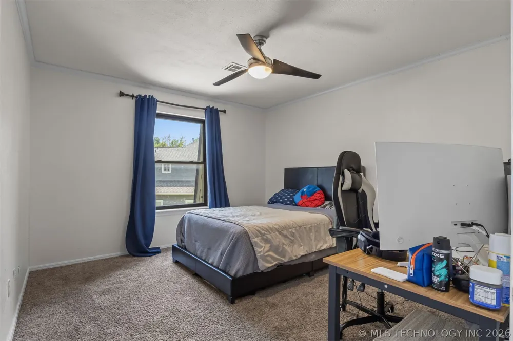 8722 E 74th Place Tulsa, OK 74133