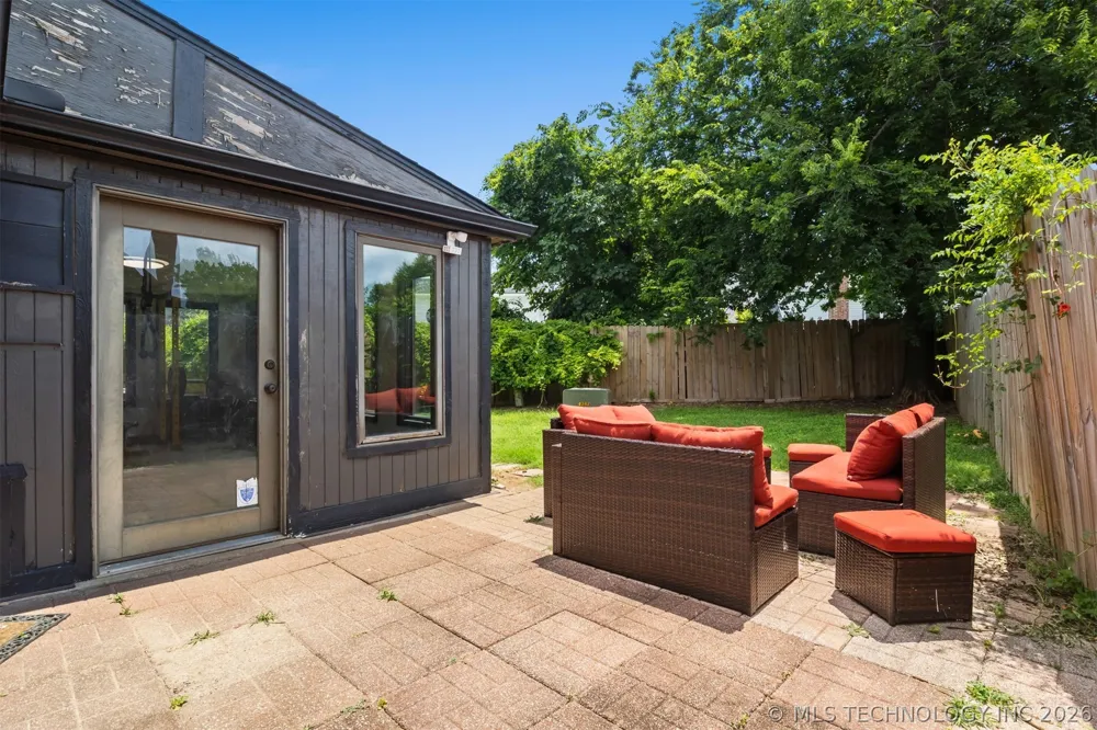 8722 E 74th Place Tulsa, OK 74133