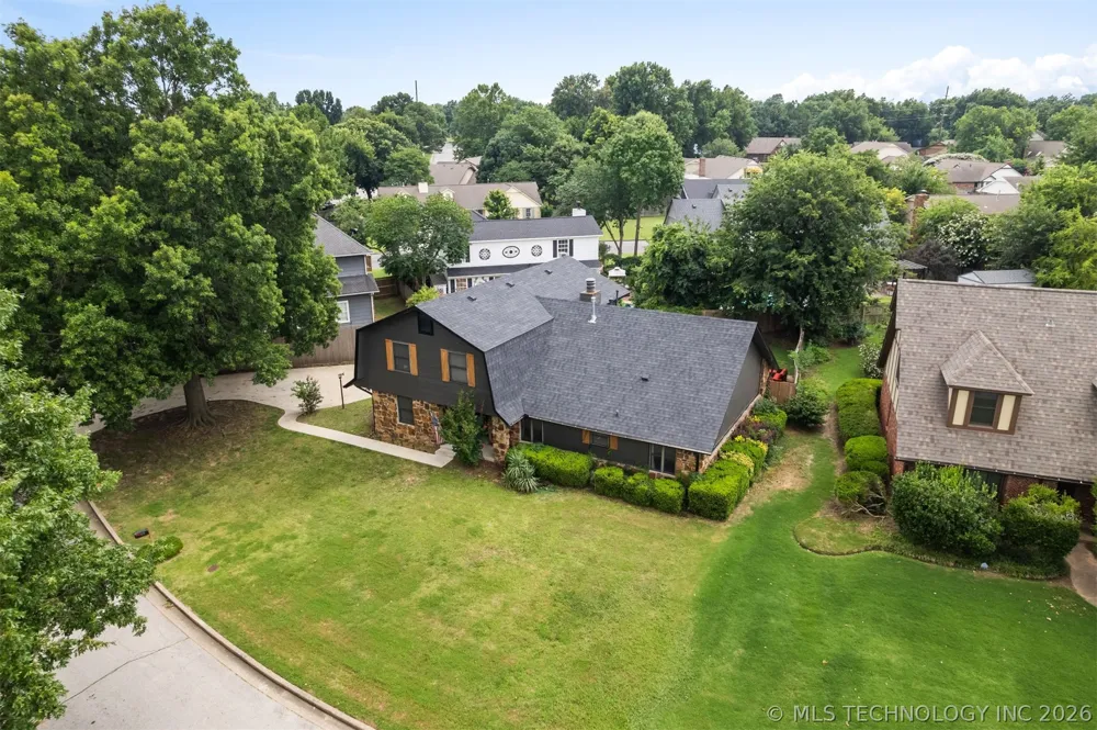 8722 E 74th Place Tulsa, OK 74133
